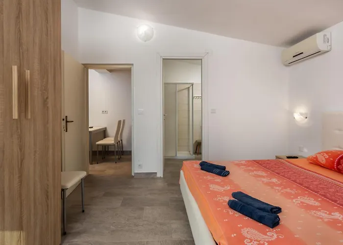 Apartament Lovely In Barbat With Wifi
