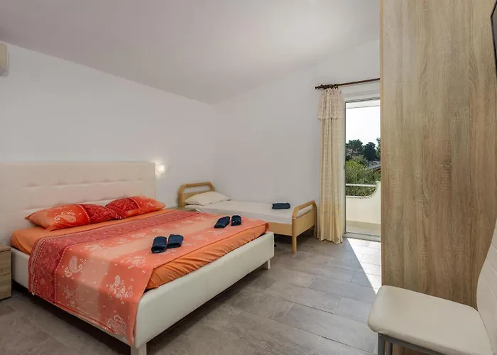 Lovely In Barbat With Wifi Apartament Barbat na Rabu