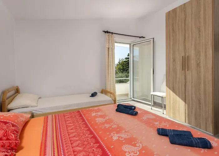 Apartament Lovely In Barbat With Wifi