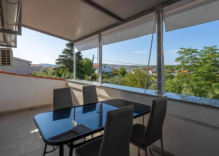 Lovely In Barbat With Wifi Apartament
