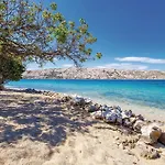 Stunning In Barbat With Wifi Barbat na Rabu